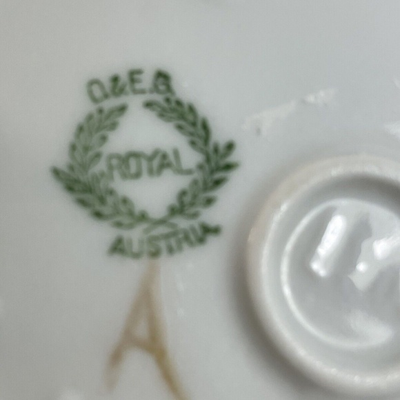 Antique 6 pc set O&EG Royal & Princes Louise Austria Bowl Open Salt Cellars - Picture 8 of 11